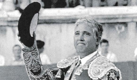 DISPARITION DE PACO CAMINO : L’ADIEU À UNE LÉGENDE DU TOREO, ÉTOILE DES ARÈNES DE NÎMES