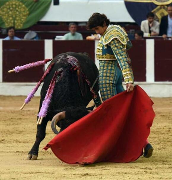 TEMPORADA : SÉBASTIEN CASTELLA CAPTIVE A BOGOTA