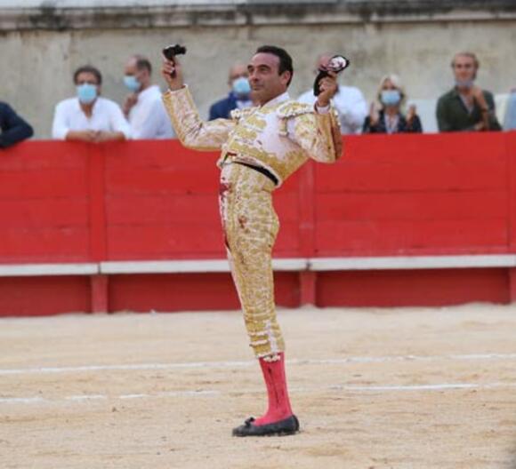 ESCALAFÓN DES MATADORS DE TOROS : LE CAVALIER SEUL D’ENRIQUE PONCE