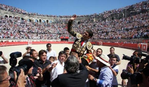 LA GRANDE HISTOIRE DES SOLOS NÎMOIS : JOSÉ TOMÁS À LA FERIA DES VENDANGES 2012