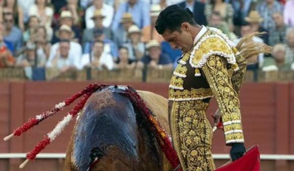 J -30 AVANT LA FERIA DE PENTECÔTE : ALEJANDRO TALAVANTE, FAENA MAESTRANTE À SÉVILLE